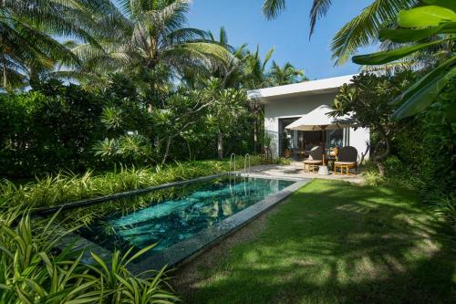 Selectum Noa Resort Cam Ranh 5* 3N2Đ + 08 bữa ăn + Đưa đón sân bay 